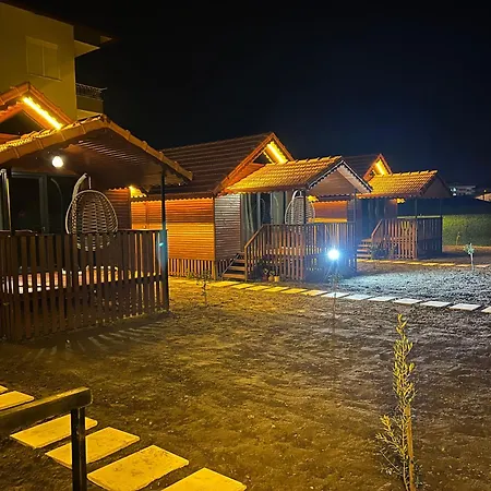 Alin Goekce Ev Chaletu