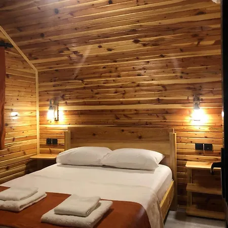 Chaletu Alin Goekce Ev